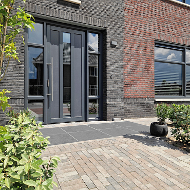 SolidSquare keramisch 60x60x3 cm puzzolato nero