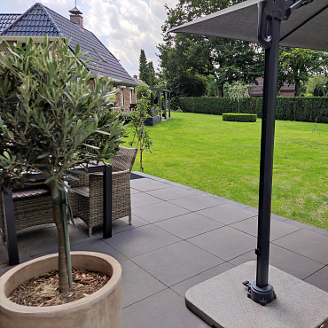 Tegel 60x60x5 cm antraciet komo ZVK met mini facet