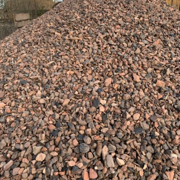 Rode mijnsteen split 14/25mm 1,0 m3