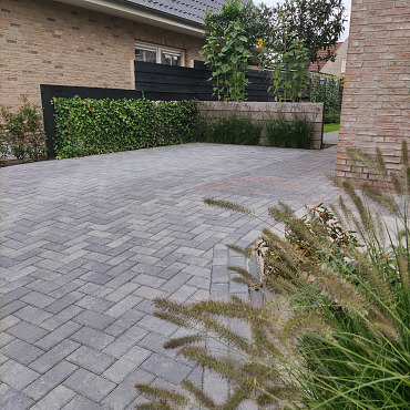 Betonstraatsteen 6 cm grijs/zwart komo