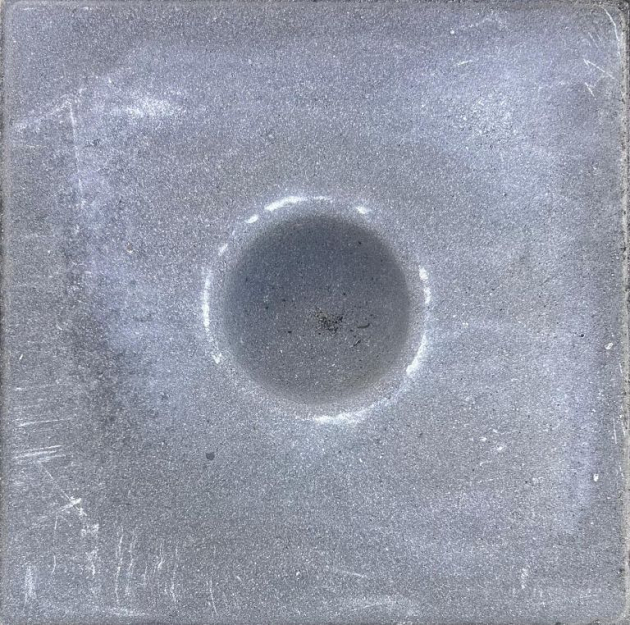 Knikkertegel 30x30x6 grijs