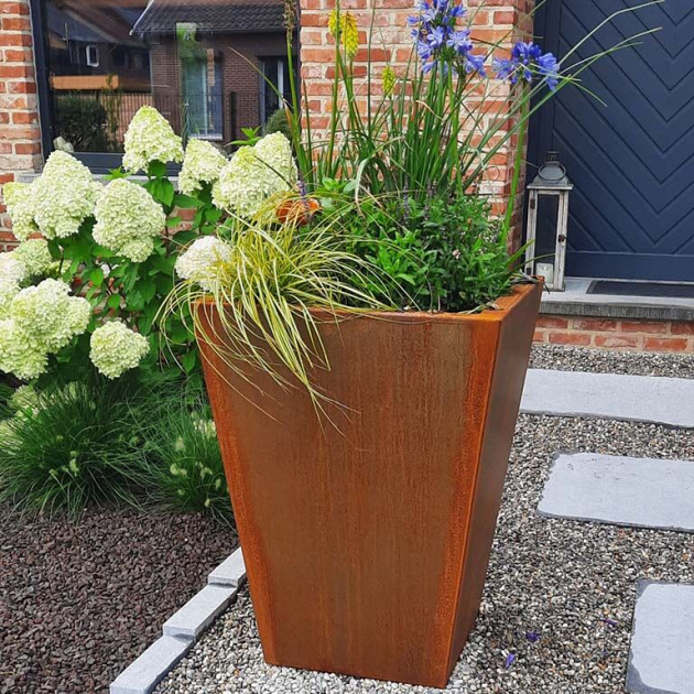 Cortenstaal gelaste plantenbak Cone 80x80x100 cm