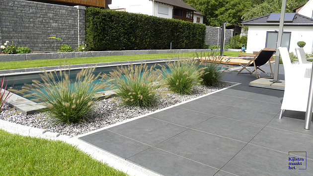 SolidSquare keramisch 60x60x3 cm puzzolato nero