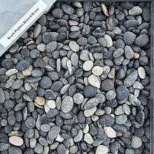 Beach pebbles black 8/16